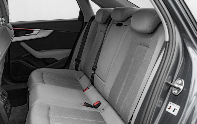 Audi A4 cena 146850 przebieg: 105228, rok produkcji 2020 z Drawsko Pomorskie małe 704